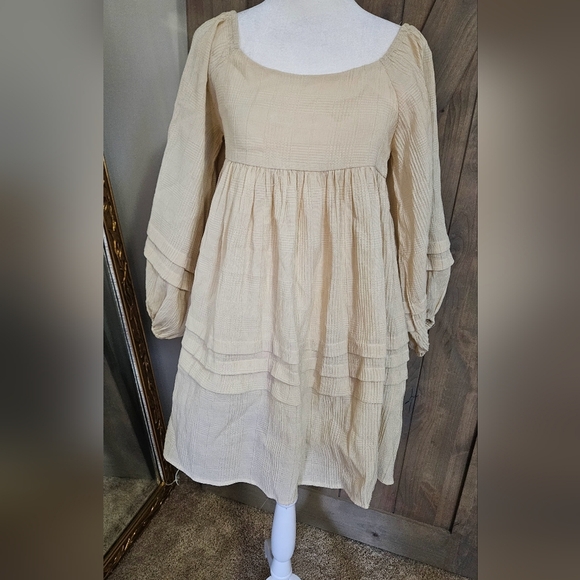 BY TOGETHER Boho Woven Babydoll mini dress in cream. Size Small - Picture 15 of 15